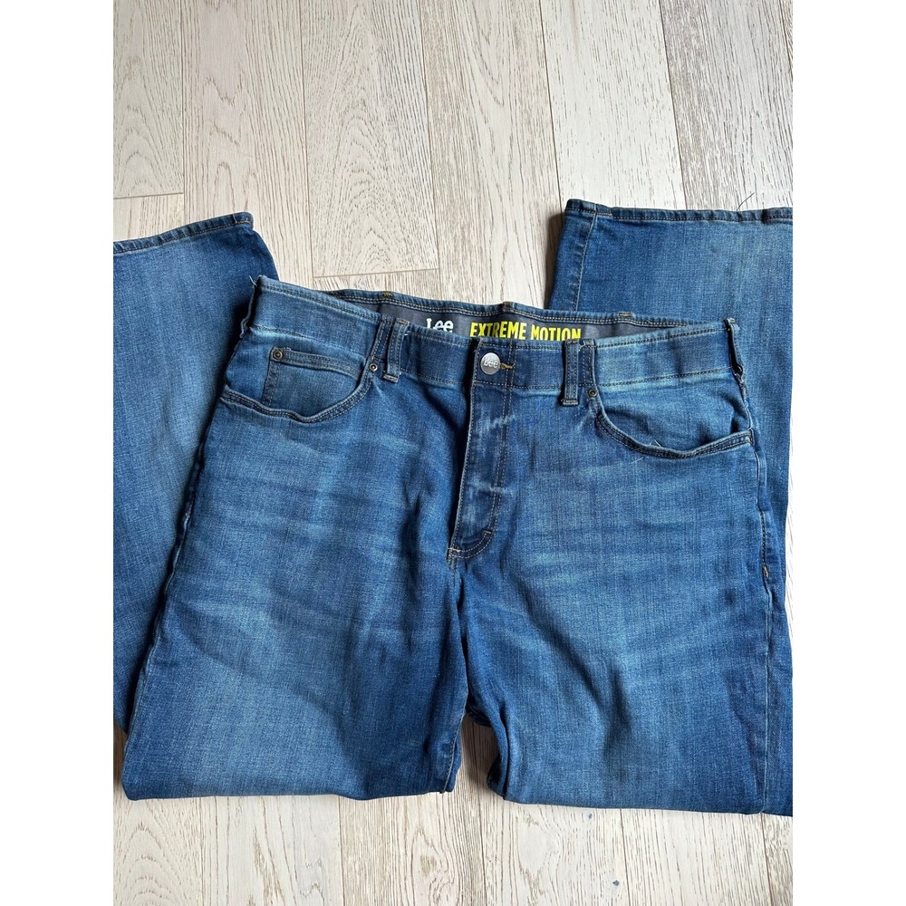 Lee Extreme Motion Regular Fit Bootcut Jeans Mens 38x30 Blue Denim 102015149